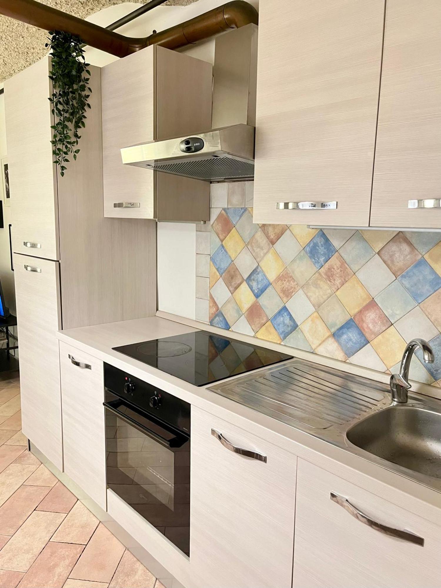 Rifugio Tranquillo In Costa Dei Magnoli - Ponte Vecchio Apartment *